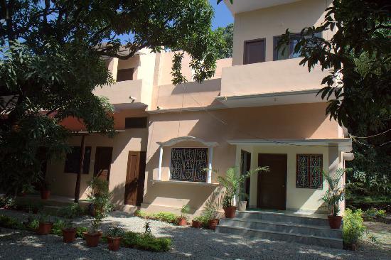 Corbett Motel Resort